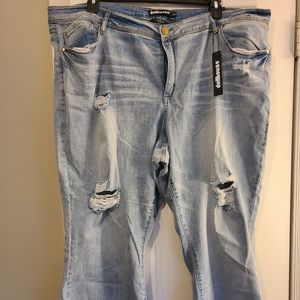 Dollhouse Farrah Cropped Plus Size Jeans